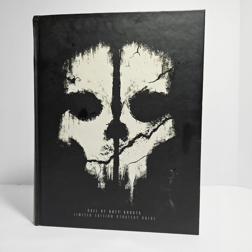 Call of Duty Ghosts Limited Edition Strategy Guide Hardcover BradyGames 2013